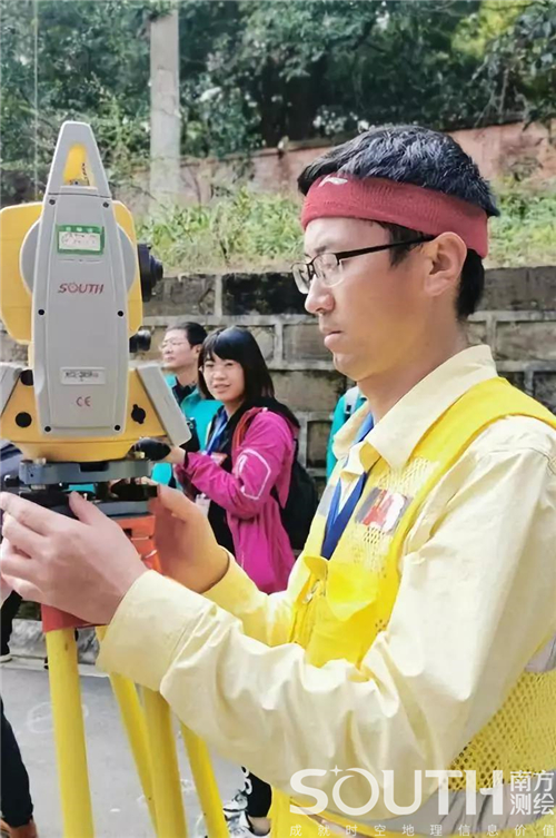 ̫������tyc4633